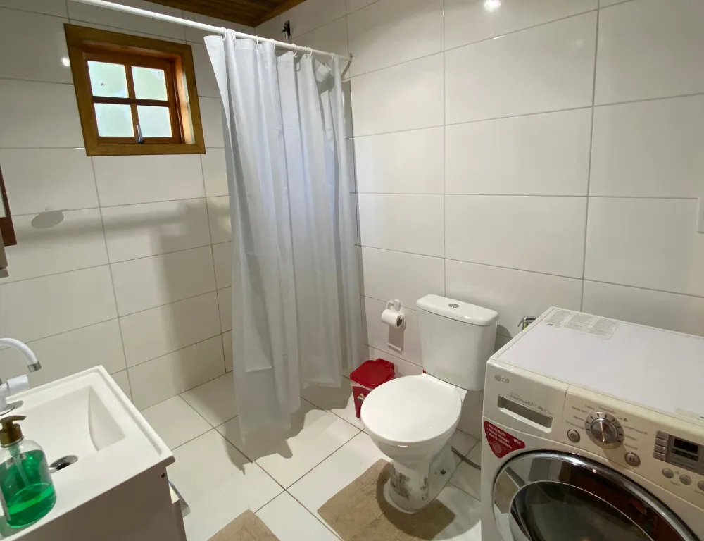 bathroom1